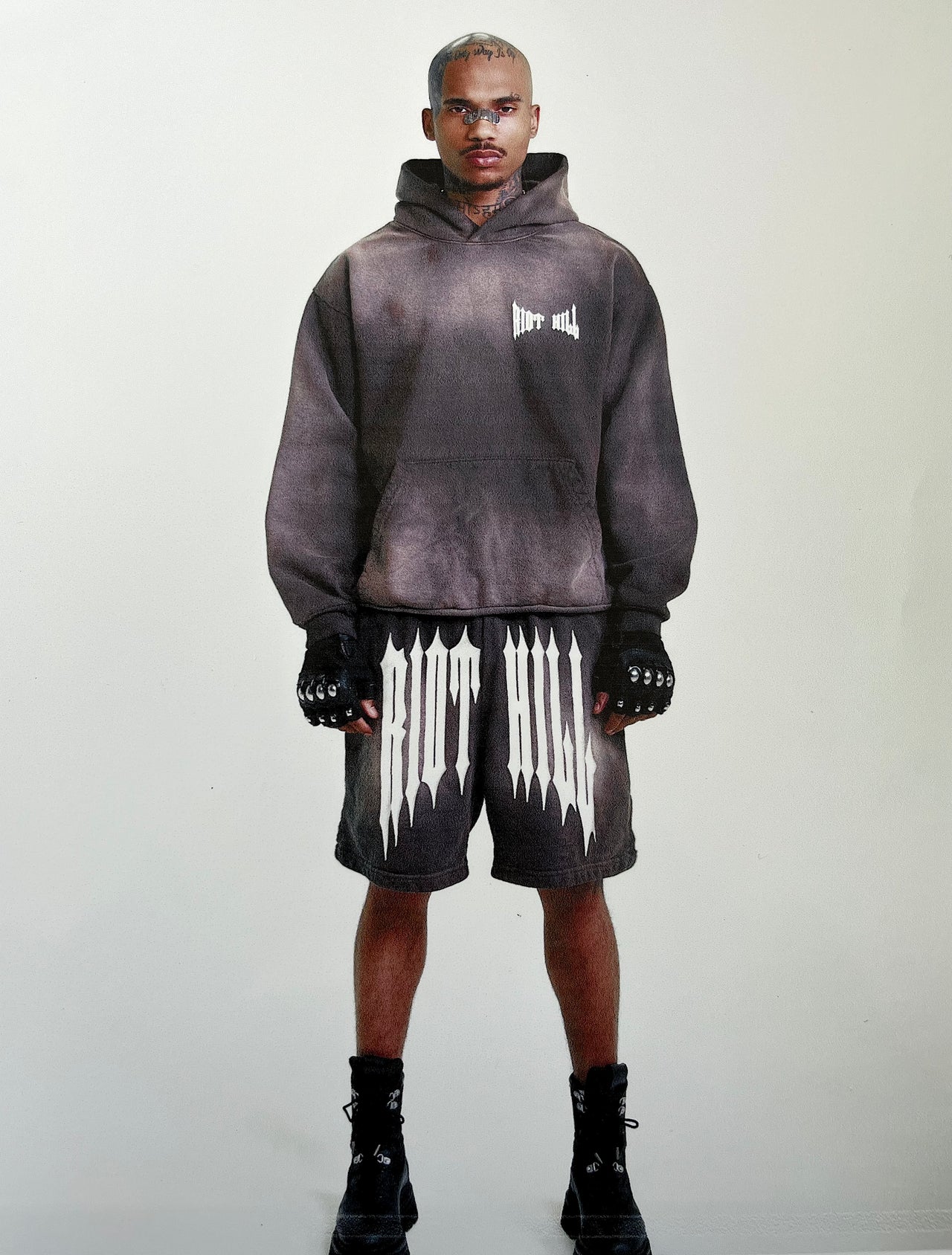 BROWN IRON SUN-FADE SWEATSHORTS