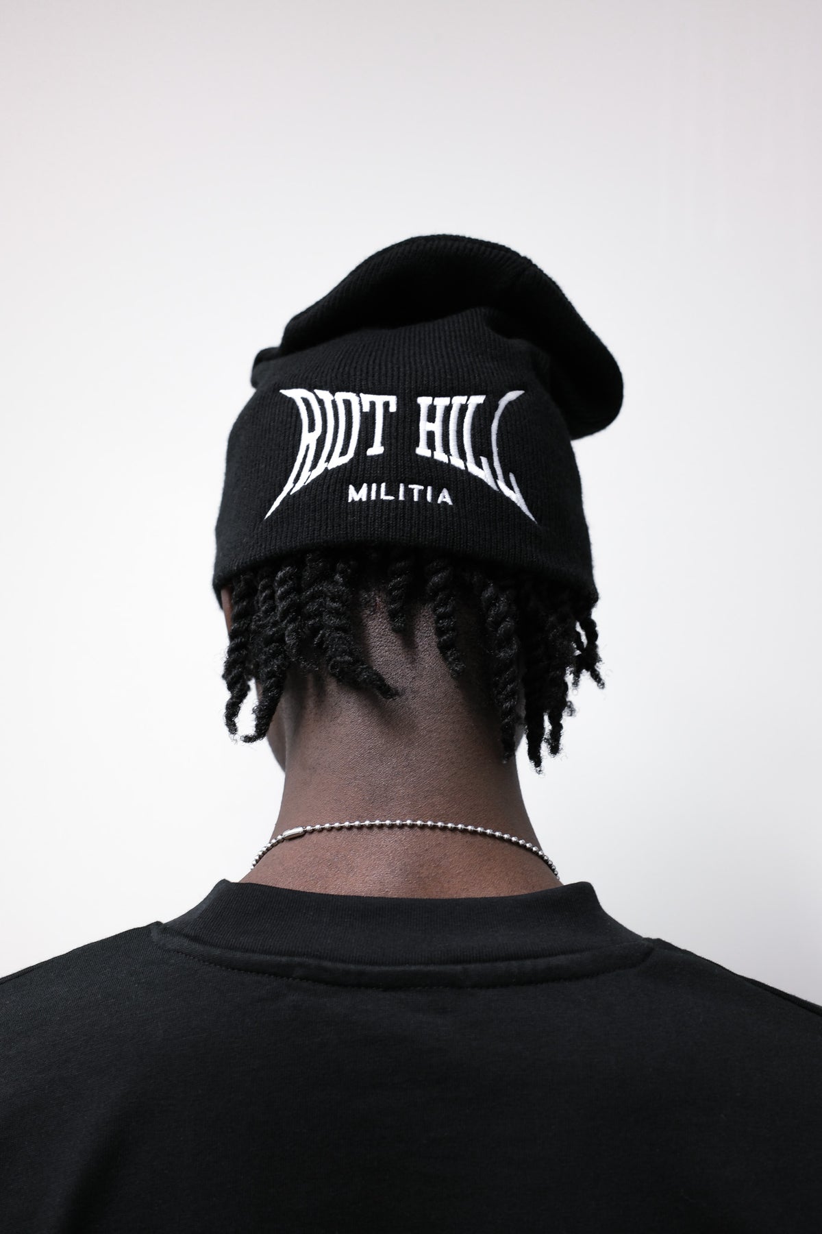 BLACK MILITIA BEANIE