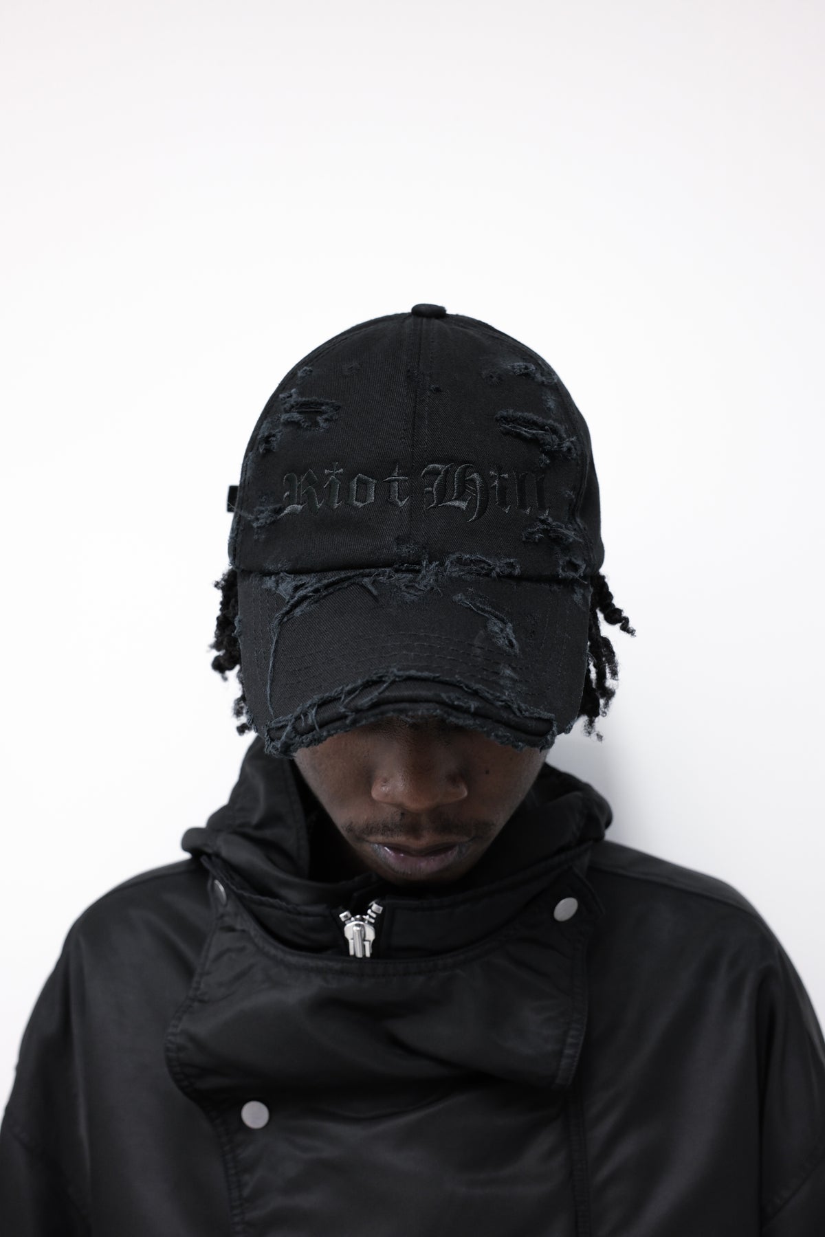 BLACK DESTROYED CAP