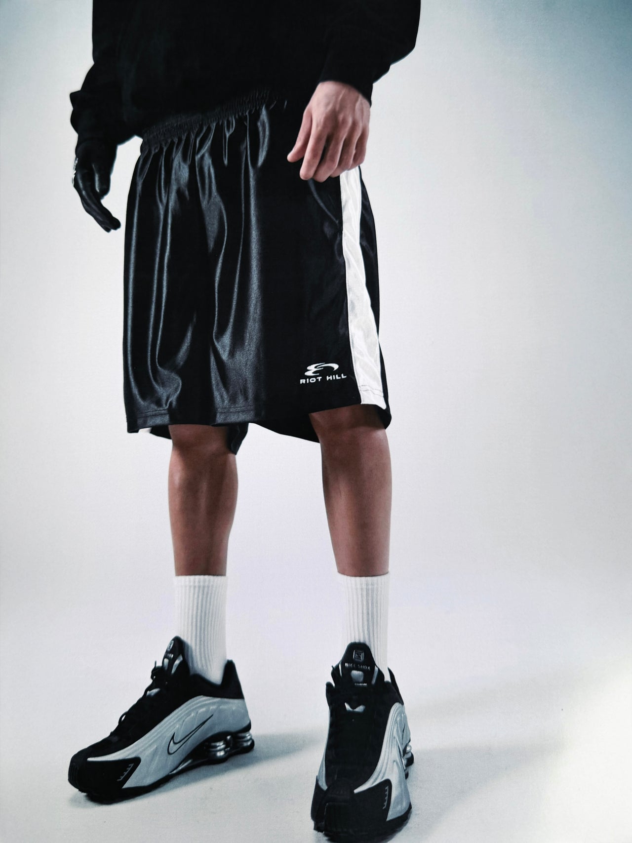 RIOT SPORTS LOGO STRIPE BALL SHORTS