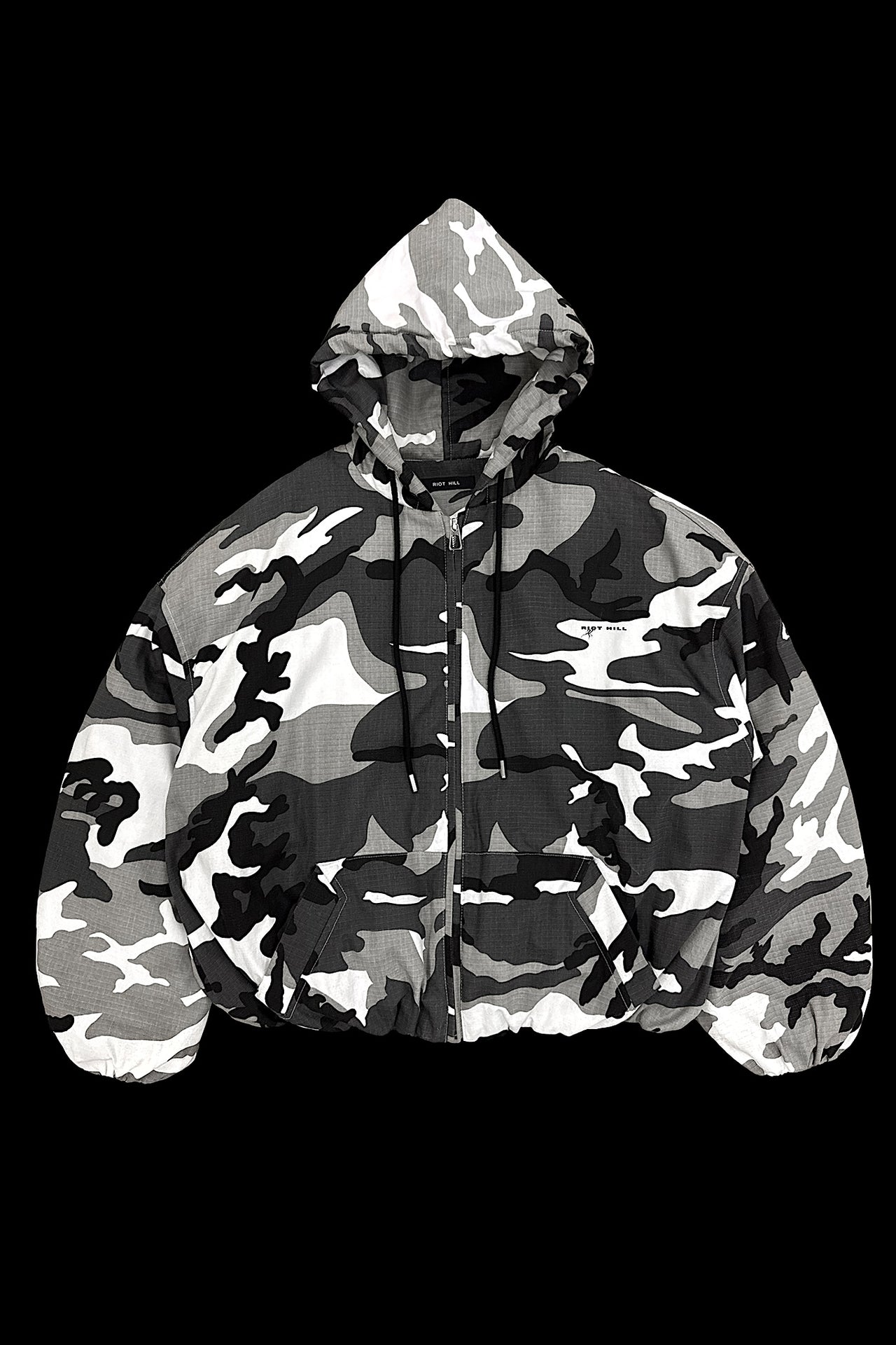 SNOW CAMO HOODED PUFFER JACKET
